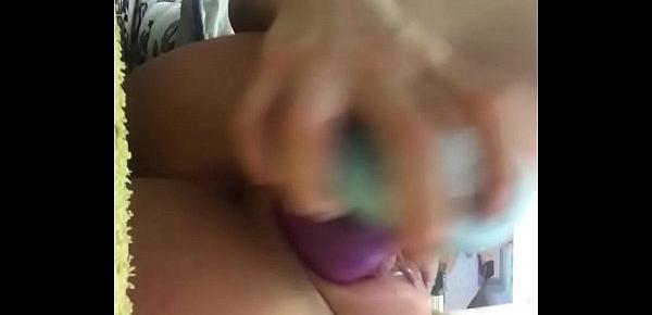  Bad Dragon fuck and squirt — my chat www.girls4cock.comsiswet19